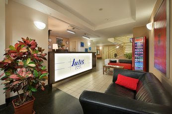 EA Hotel Julis**** - hotel reception